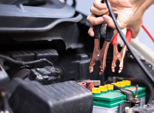 باتری به باتری امداد خودرو در محل، ایمن و مطمئن