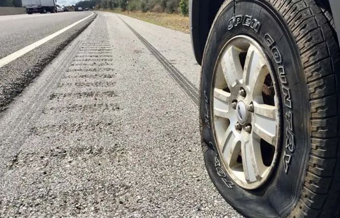 پنچری در شب